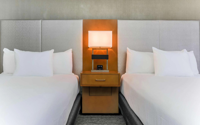 DoubleTree by Hilton Atlanta Airport