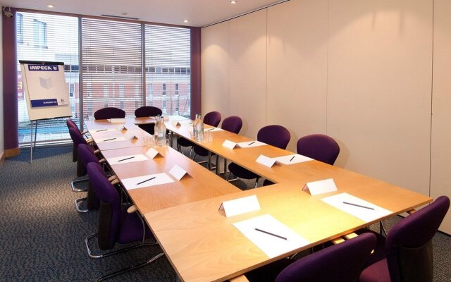 Premier Inn Sheffield City Centre Angel St