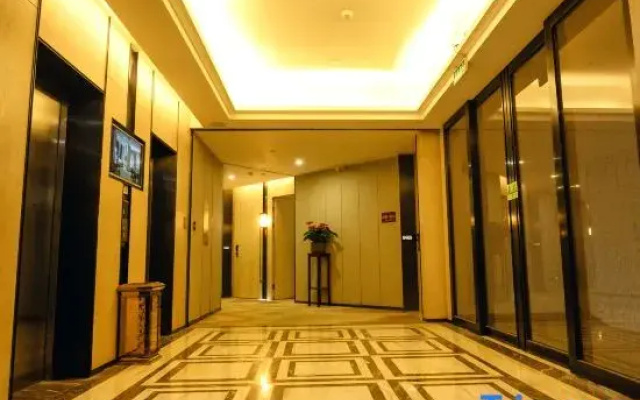 Garden Hotel