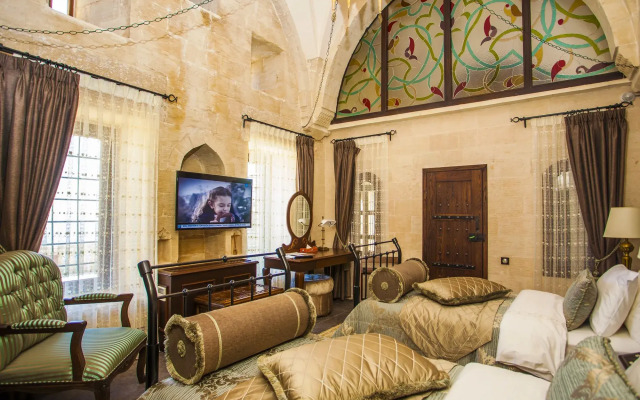 Mardius Tarihi Konak