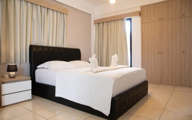 Valentina Coastal Suites in Central Paphos 3