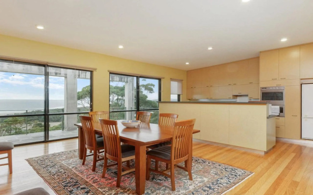 NUMBER NINE Gerroa 4pm check out Sundays