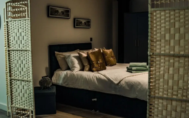 Bv Cosy Basement Apartment At Conditioning House