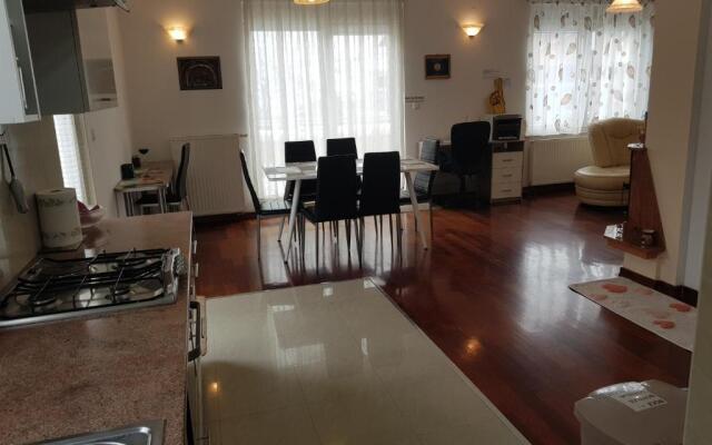 Apartman Maksimir Lux Zagreb-145m2