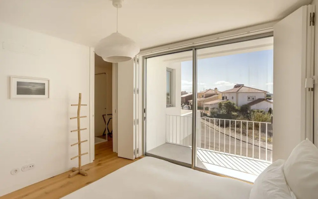 Ericeira Modern Bright With Pool by Homing