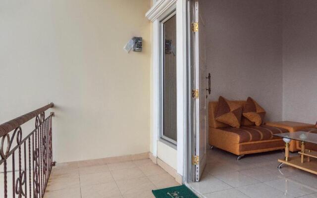 OYO 2950 Grand Suites Palace
