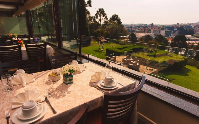 Hotel Renar