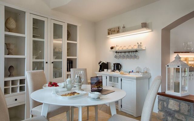 Luxury Villa In Sorrento Coast Strategic Location