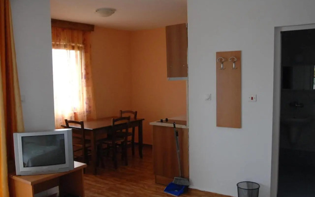 Condo Hotel Valentina