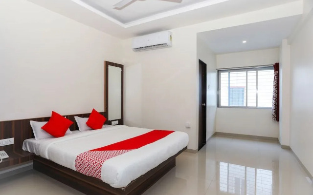 Hotel Namrata By OYO Rooms