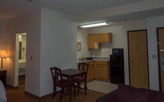 Chisholm Suite Hotel