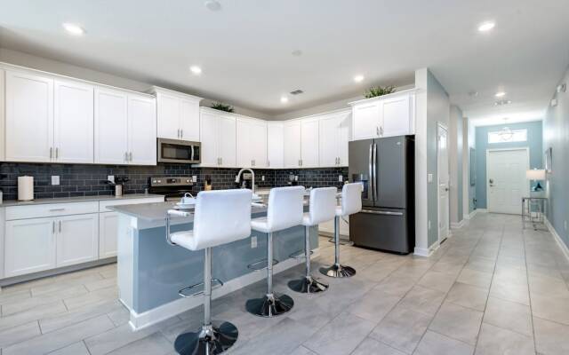 Amazing 6 Bedroom 5 BA Majesty Model