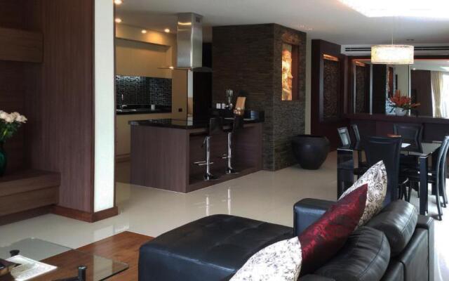 Karon Suite Apartment