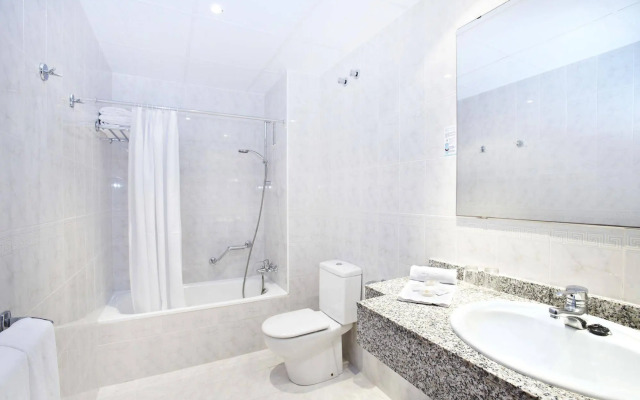 Universal Hotel Aquamarin