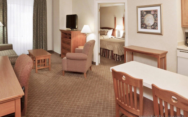 Staybridge Suites Columbus-Airport by IHG