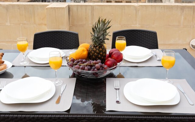 Historic Valletta Private Houses