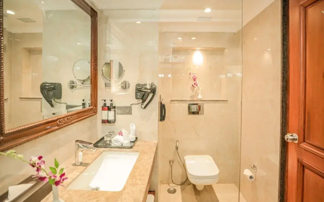 Regenta Central Lucknow by Royal Orchid Hotels Limited