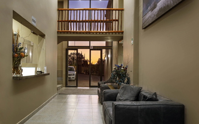 Naba Lodge