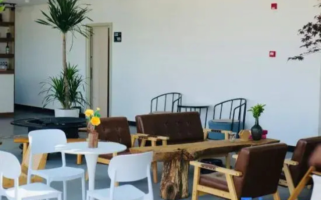 Jelxun Hotel