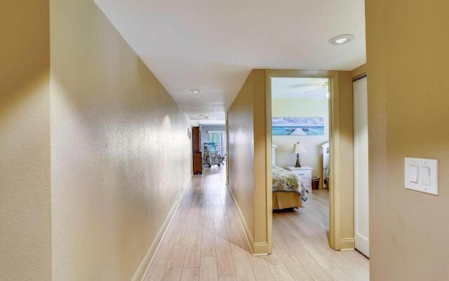 Land's End 11-407 Beach Front - Premier