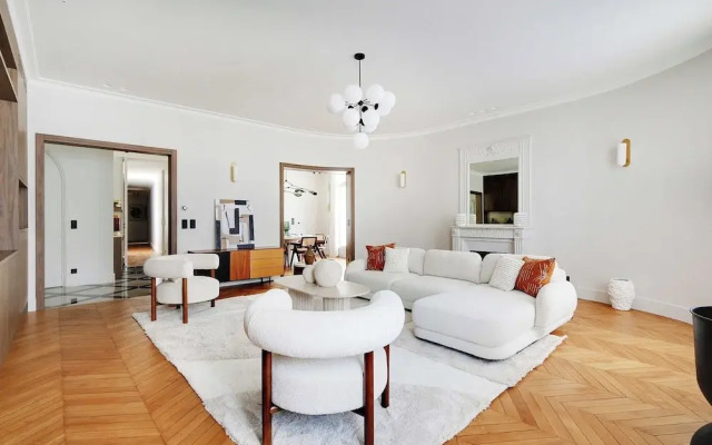 Luxury Apt With AC - 4bd/8p - Etoile/victor Hugo