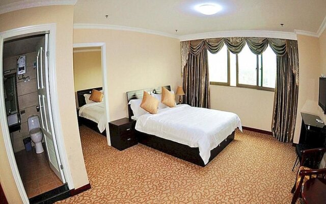 Huasheng Business Hotel