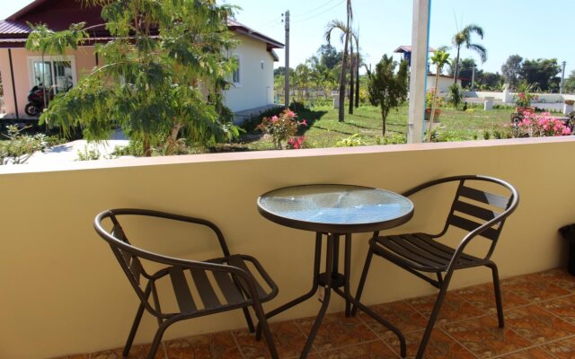 Leeya Hotel Resort