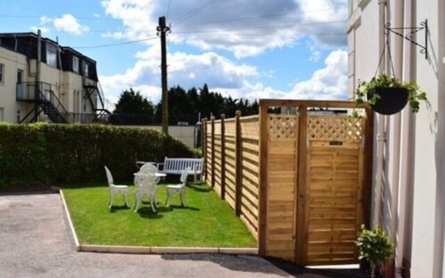Tor Park Holiday Flatlets
