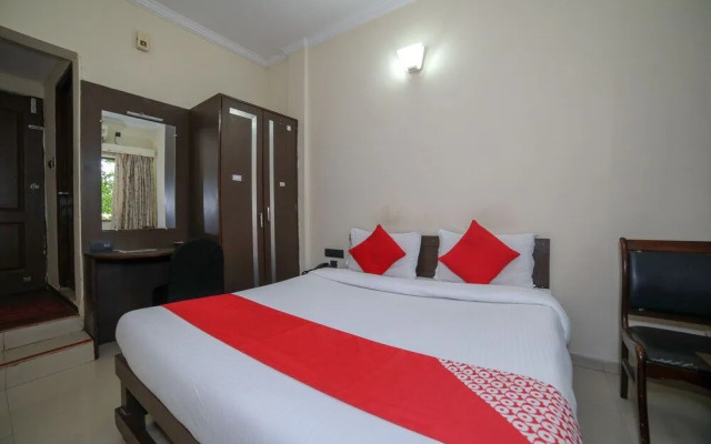 OYO 46286 Hotel Royal Regency