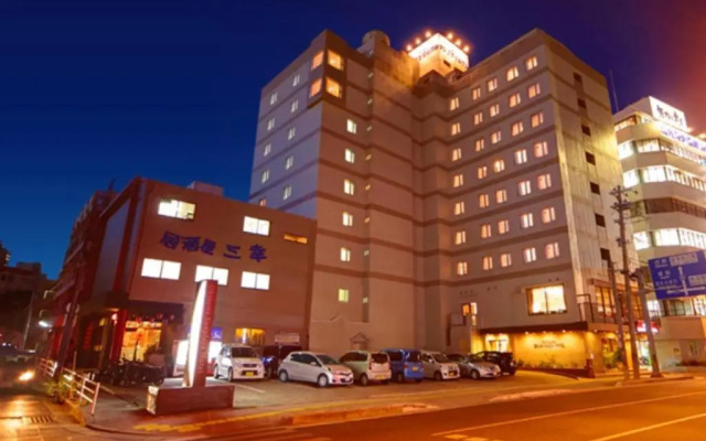 Okinawa Sunplaza Hotel