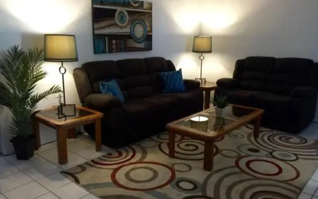 Beautiful 2 bedroom 1 bath