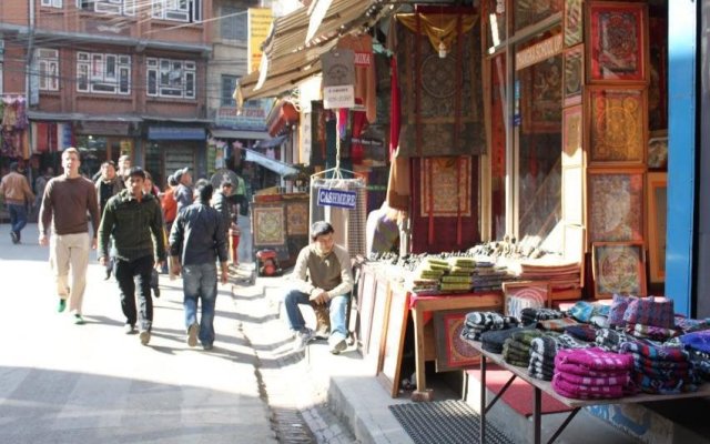 Shree Tibet Family Guest House