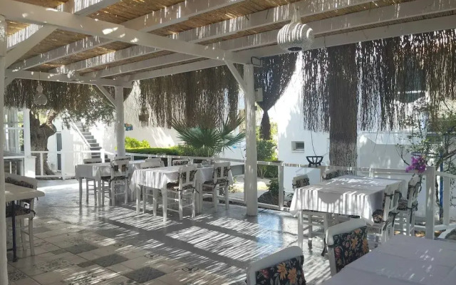Misket Hotel