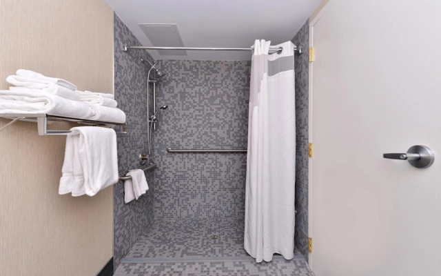Holiday Inn New London - Mystic Area by IHG