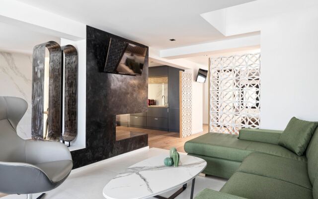 Kolonaki 8 Design Suites & Lofts