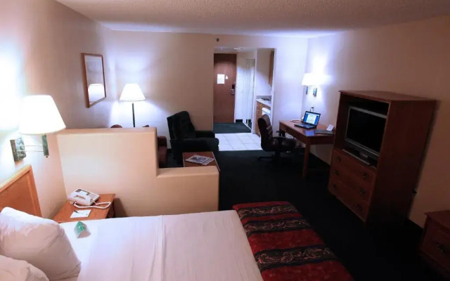 Gateway Studio Suites