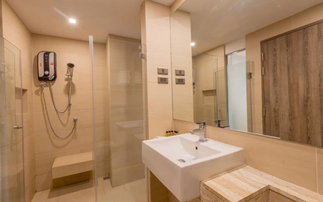 B2 Bangna Premier Hotel
