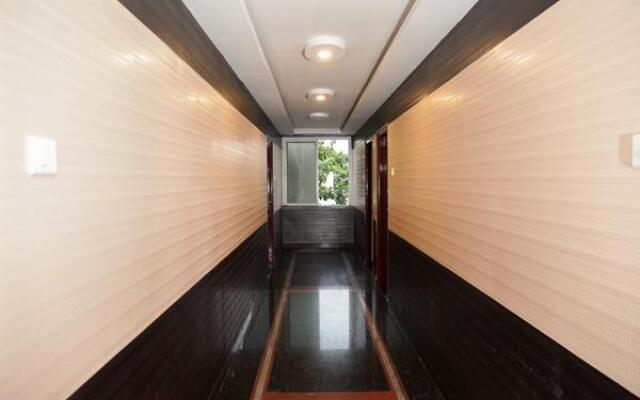 Hotel Aakash Residency