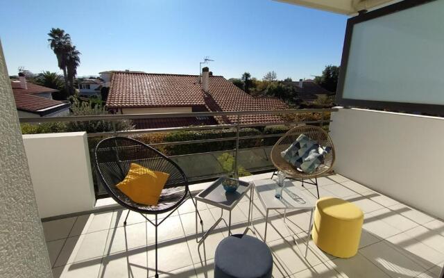 Le 5 SUD Anglet Piscine Parking WIFI