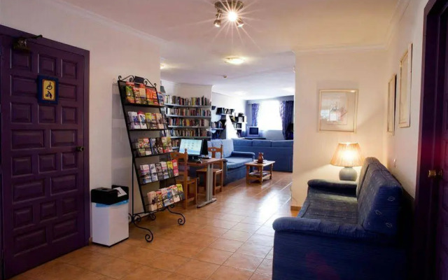 Apartamentos Palm Beach Carihuela