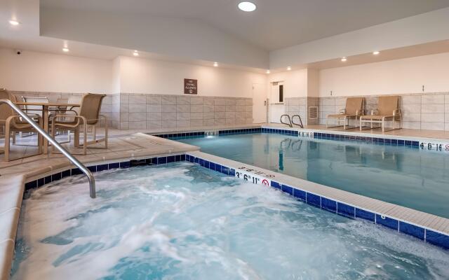 Best Western Plus Silver Saddle Inn