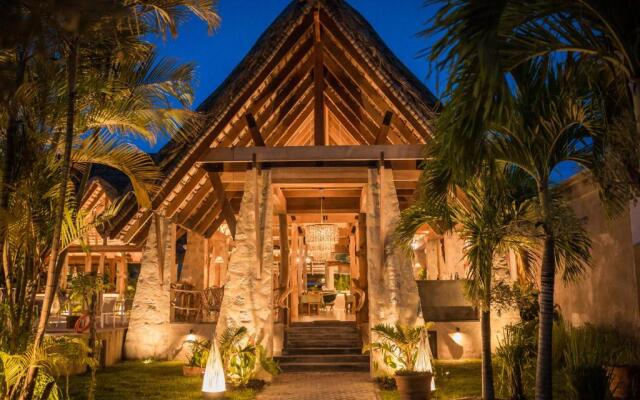 Les Lauriers Eco Hotel