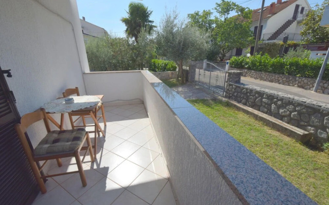 Apartments Gacina