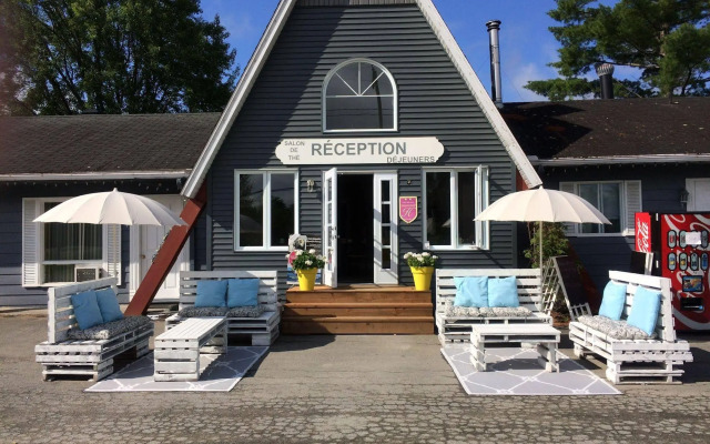Motel Fleur De Lys