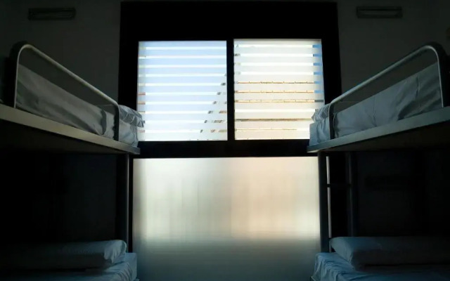 room00 Valencia Hostel