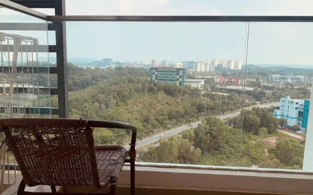 Couple Red Relaxing Gateway Holiday 10