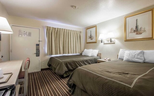 Rodeway Inn