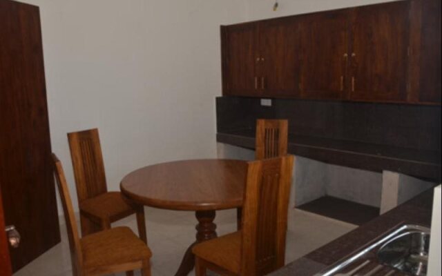Auslink Hotel