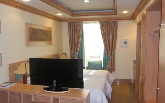 Johny International Hotel