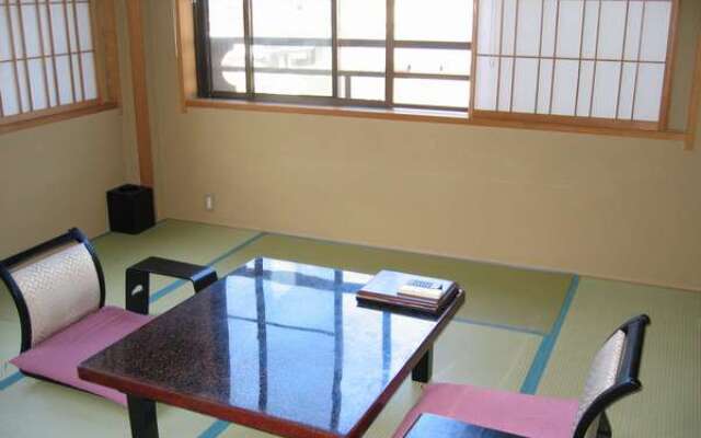 Gero Onsen Kissenkan Chikusuitei
